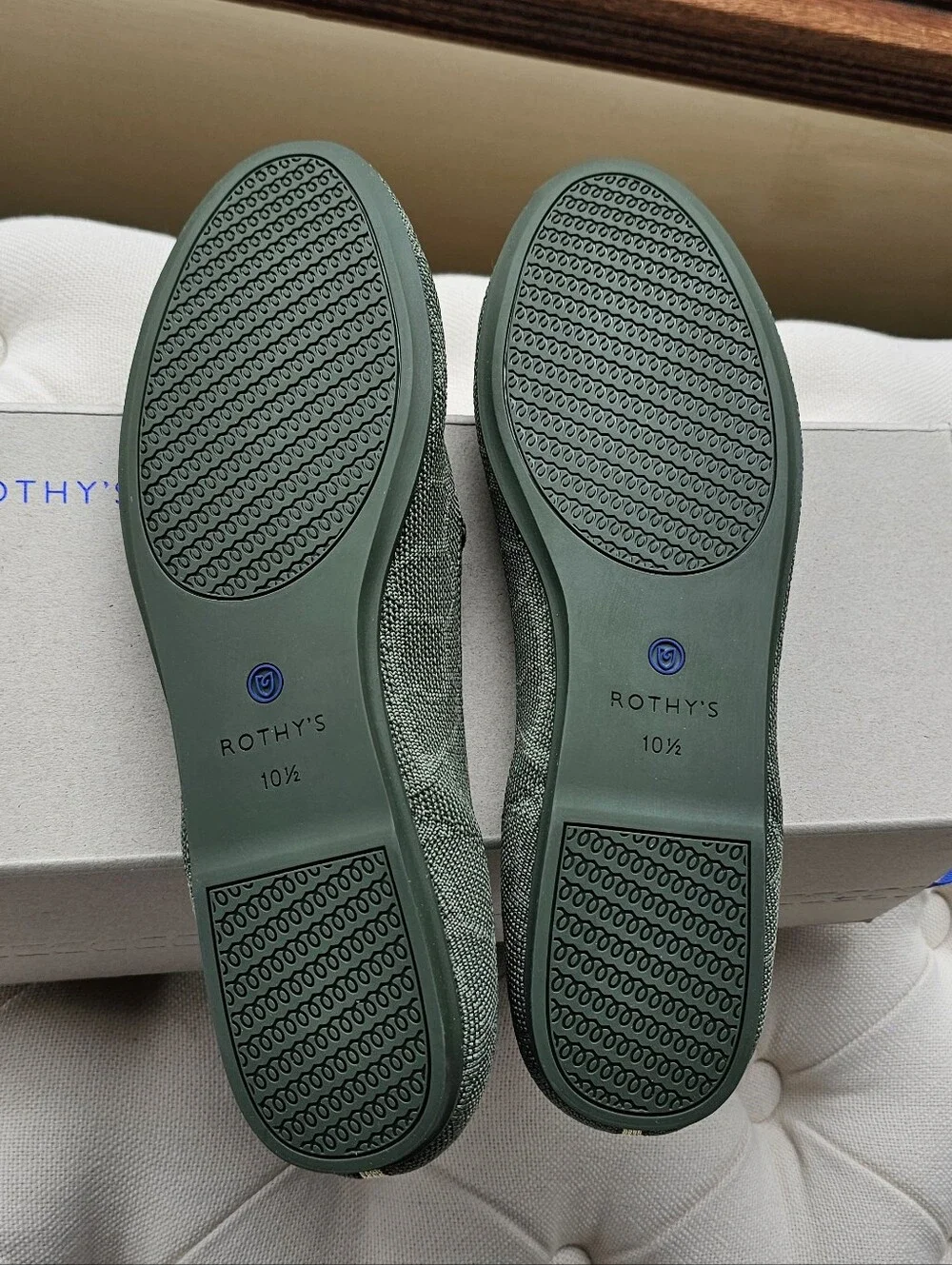 New! Rothy's Sz 10.5 Loafers Womens Flats Giraffe Safari Green Rothys Shoes